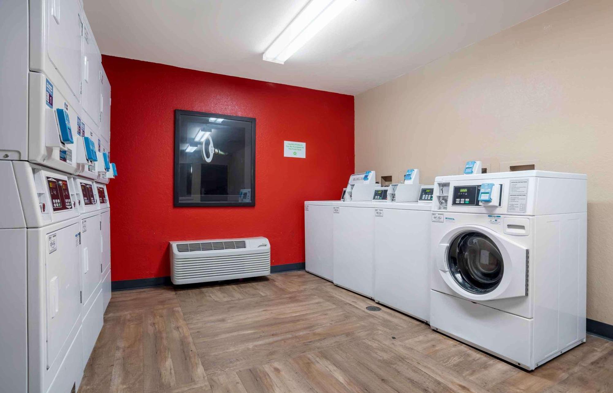 Extended Stay America Suites - Pensacola - University Mall Ferry Pass Εξωτερικό φωτογραφία